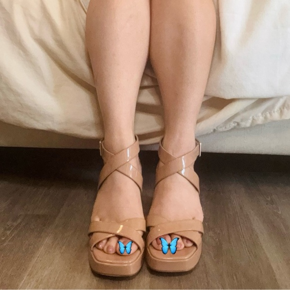 Nine West Strappy Taupe Heels